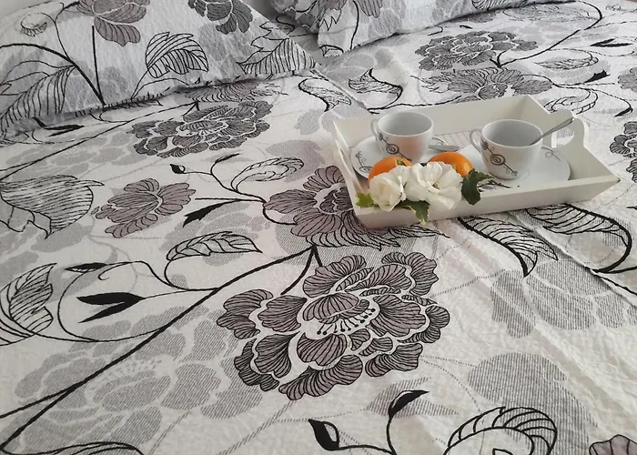 Danijela I * بولا